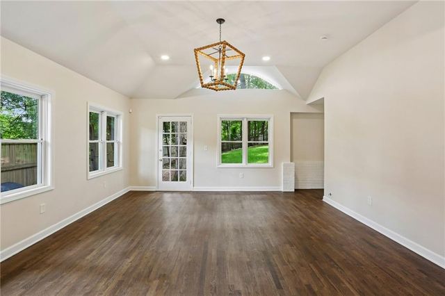 21 Brighton Road NE, Atlanta, GA 30309