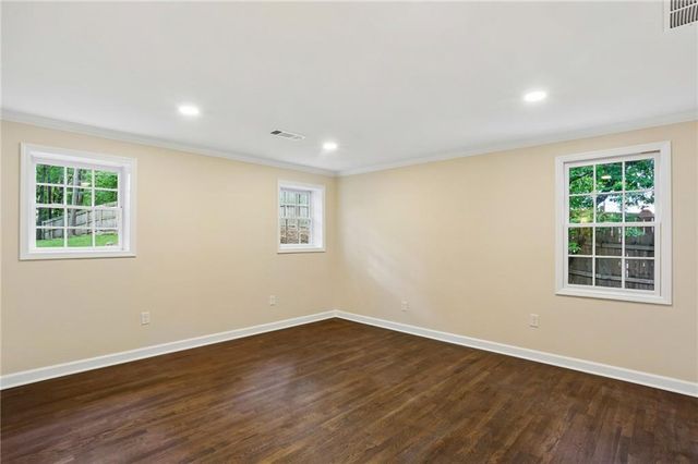 21 Brighton Road NE, Atlanta, GA 30309