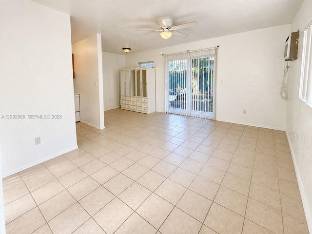 119 NW 43rd Court 5, Oakland Park, FL 33309