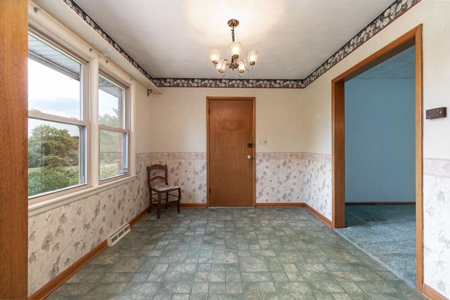 2351 Greenwood Road, Marshfield, MO 65706