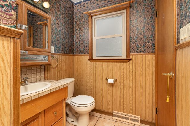 2351 Greenwood Road, Marshfield, MO 65706