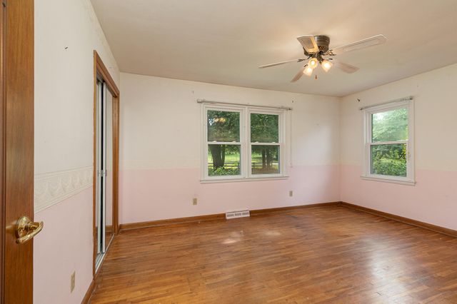 2351 Greenwood Road, Marshfield, MO 65706