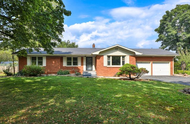 2351 Greenwood Road, Marshfield, MO 65706