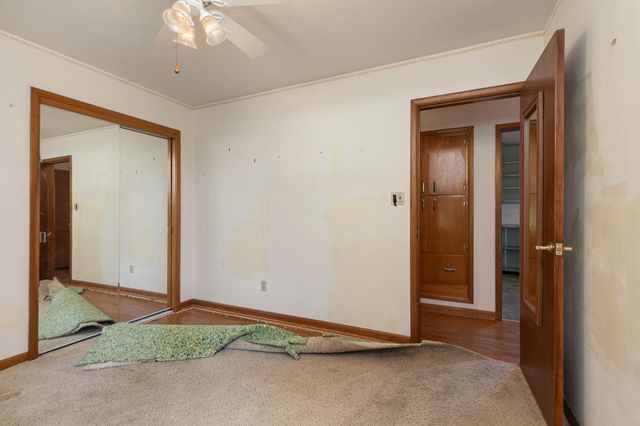 2351 Greenwood Road, Marshfield, MO 65706