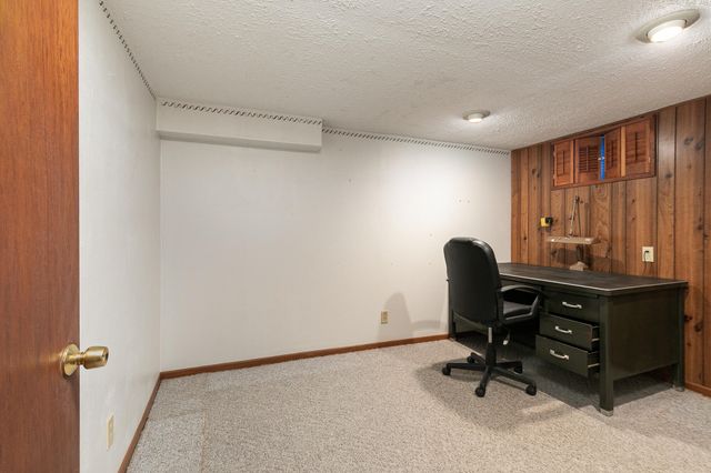 2351 Greenwood Road, Marshfield, MO 65706