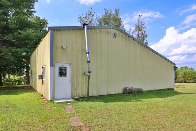 2351 Greenwood Road, Marshfield, MO 65706