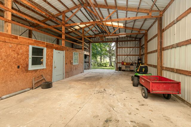 2351 Greenwood Road, Marshfield, MO 65706