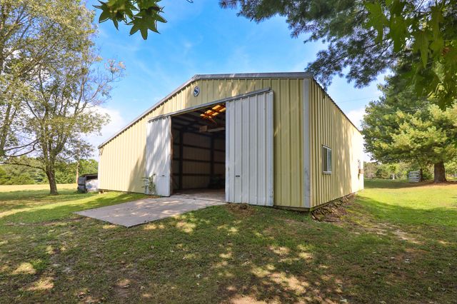 2351 Greenwood Road, Marshfield, MO 65706