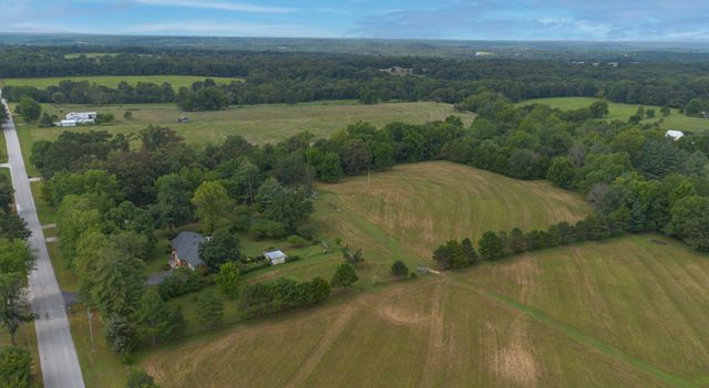 2351 Greenwood Road, Marshfield, MO 65706