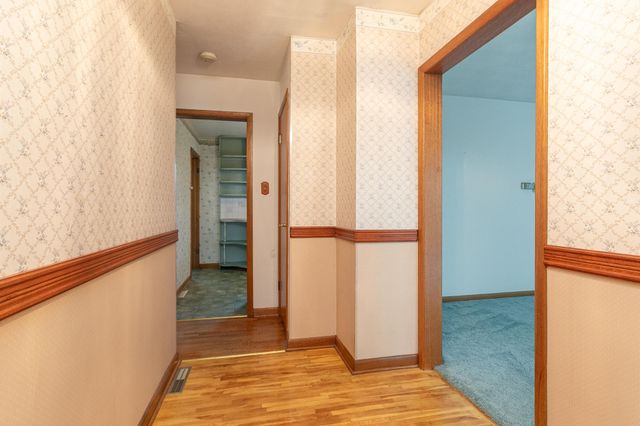 2351 Greenwood Road, Marshfield, MO 65706