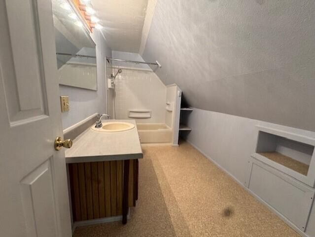 2351 Greenwood Road, Marshfield, MO 65706