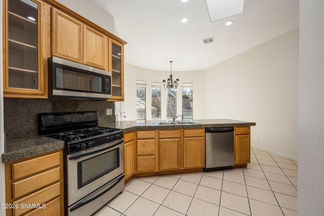 2266 Los Misioneros, Las Cruces, NM 88011