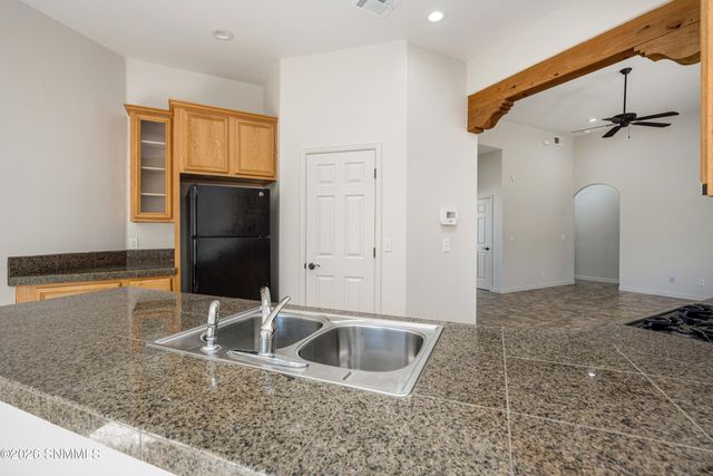 2266 Los Misioneros, Las Cruces, NM 88011