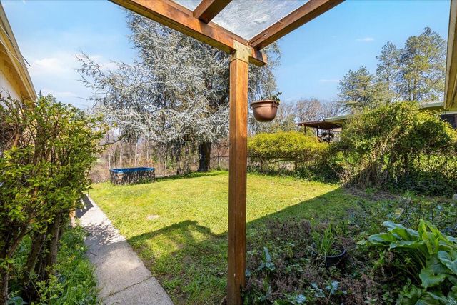 1300 Daisy Lane, Grants Pass, OR 97527