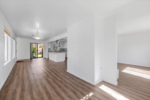 1300 Daisy Lane, Grants Pass, OR 97527