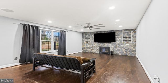 15935 BRACKENBURN CT, Hughesville, MD 20637