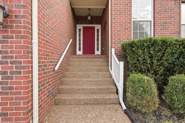 4014 Kristen St, Spring Hill, TN 37174