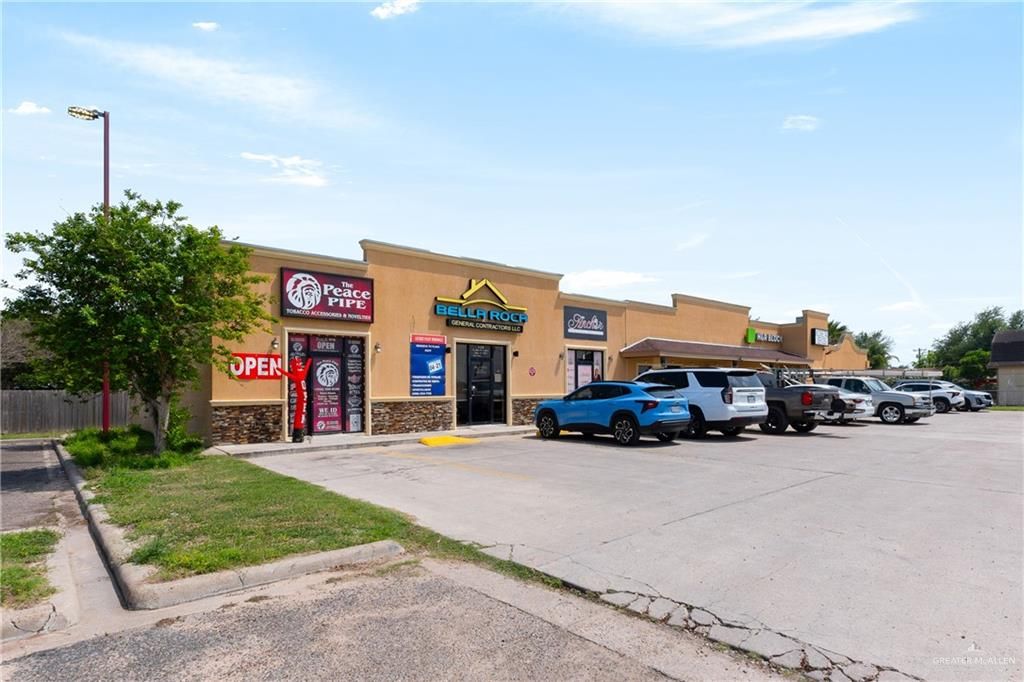 220 Alton Boulevard, Alton, TX 78573