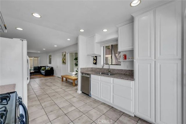 2142 W Liverpool Lane, Anaheim, CA 92804