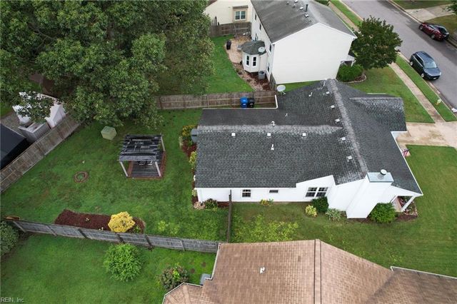 1829 Mullholand DR, Virginia Beach, VA 23454