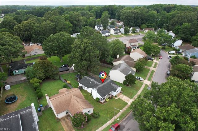 1829 Mullholand DR, Virginia Beach, VA 23454