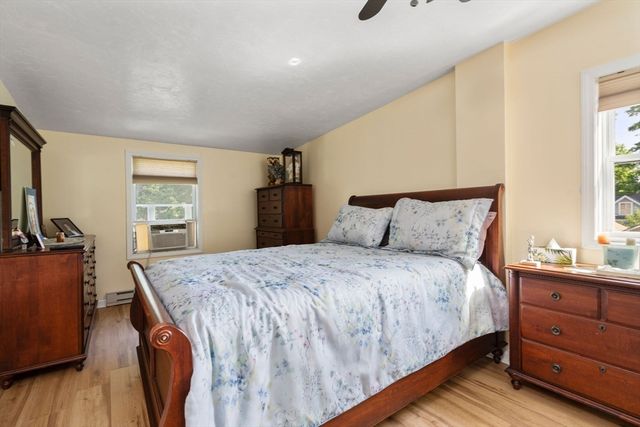20 Berkmans St, Worcester, MA 01602