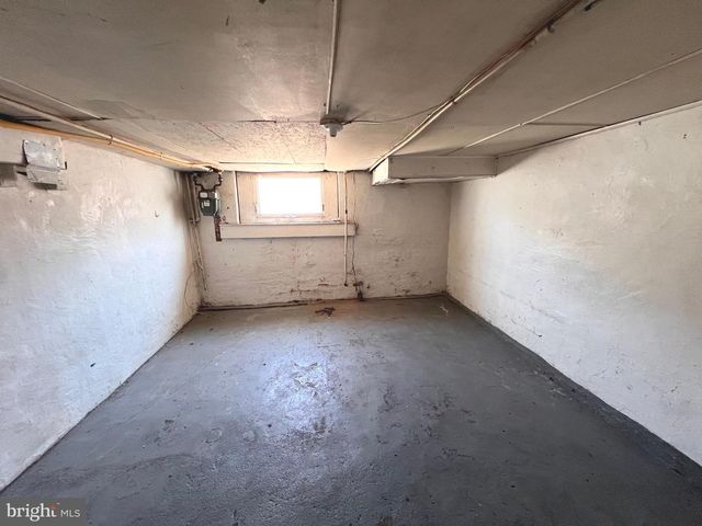 2514 E MADISON ST, Baltimore, MD 21205