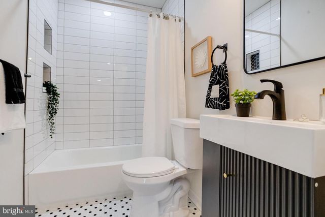 5203 PEMBROKE AVE, Baltimore, MD 21206