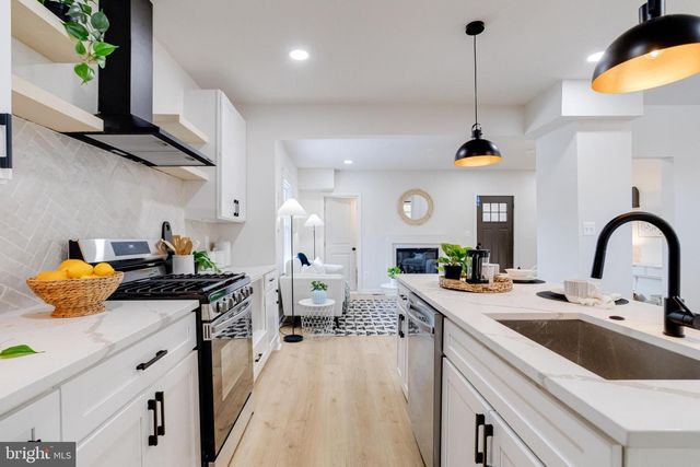 5203 PEMBROKE AVE, Baltimore, MD 21206