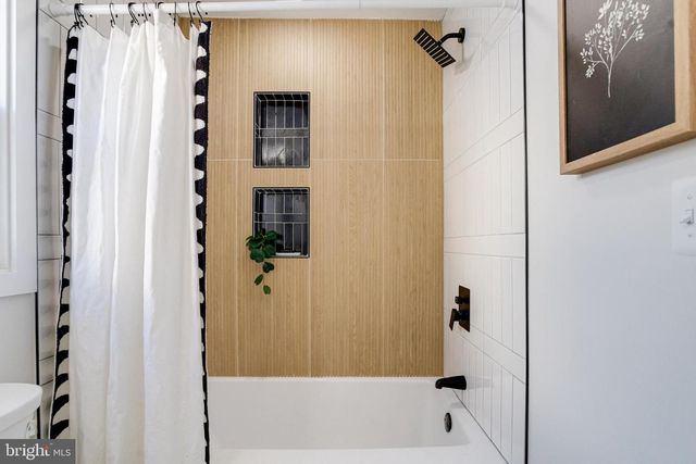 5203 PEMBROKE AVE, Baltimore, MD 21206