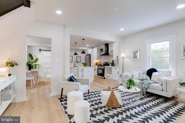 5203 PEMBROKE AVE, Baltimore, MD 21206