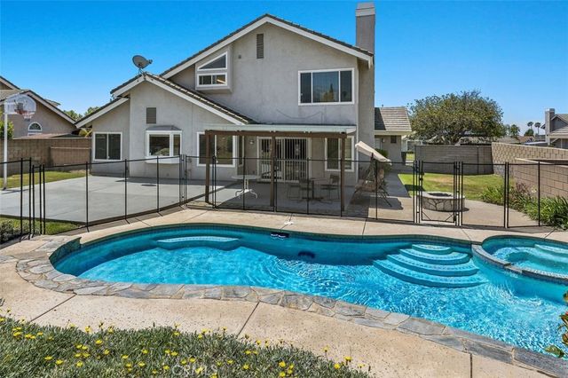 1307 Rockdale, Upland, CA 91784