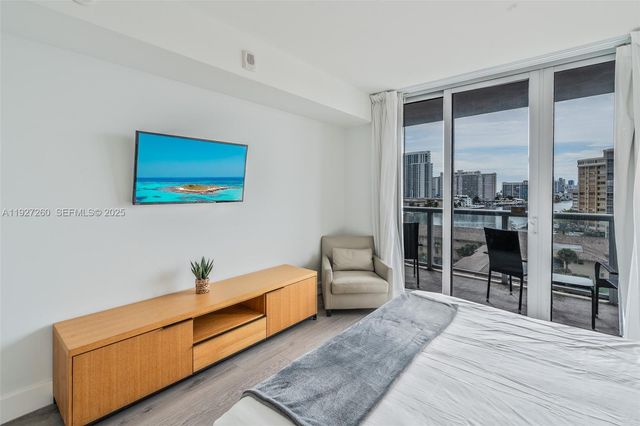 2602 E Hallandale Beach Blvd R809, Hallandale Beach, FL 33009