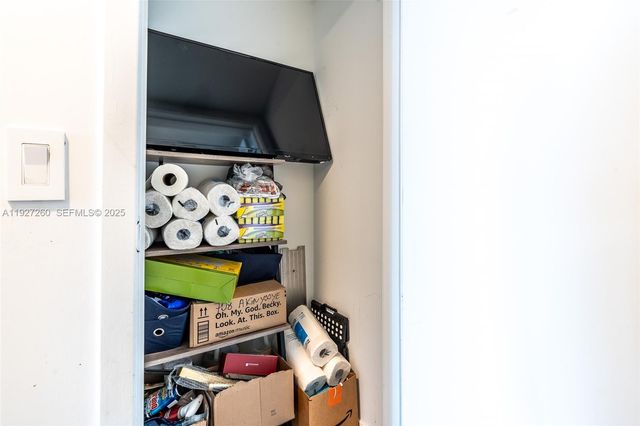 2602 E Hallandale Beach Blvd R809, Hallandale Beach, FL 33009