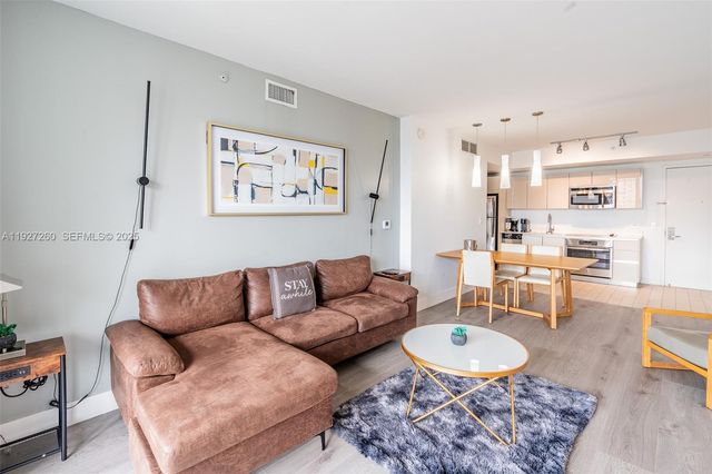 2602 E Hallandale Beach Blvd R809, Hallandale Beach, FL 33009