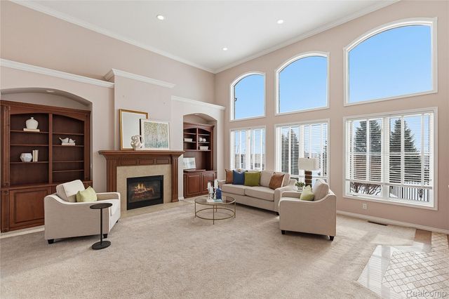 966 Majestic Drive, Rochester Hills, MI 48306