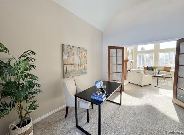 966 Majestic Drive, Rochester Hills, MI 48306