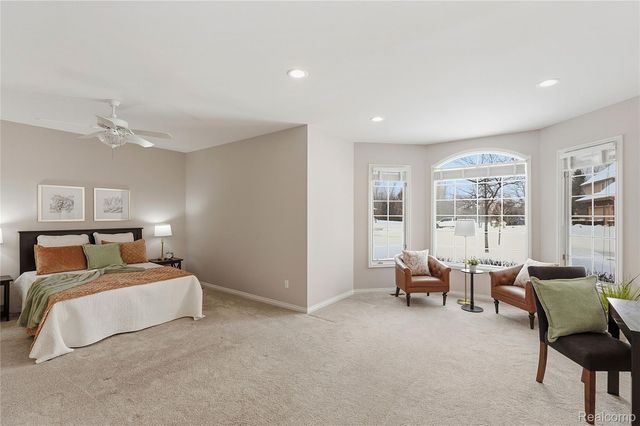 966 Majestic Drive, Rochester Hills, MI 48306