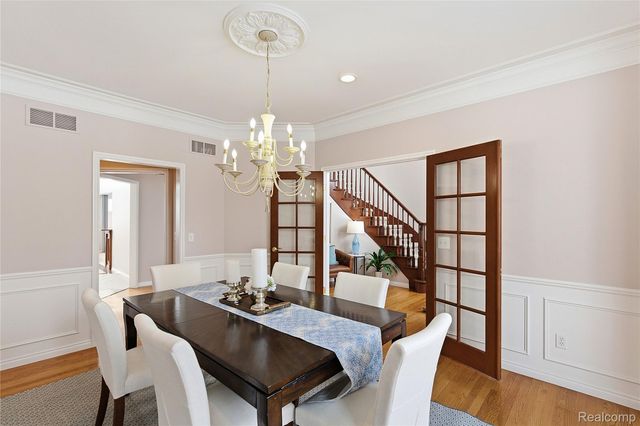 966 Majestic Drive, Rochester Hills, MI 48306