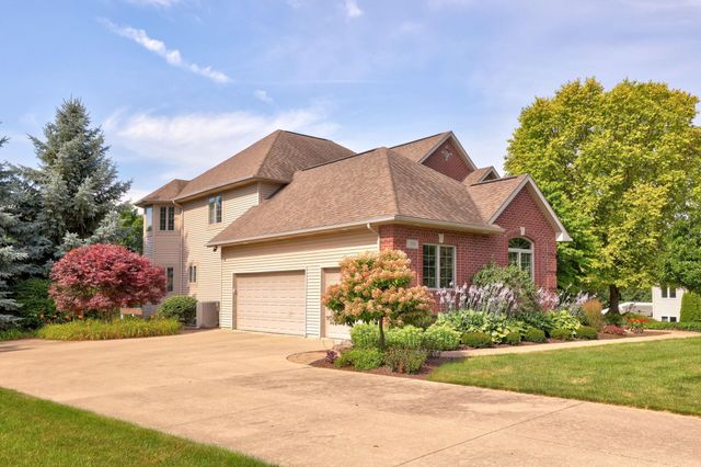 168 Kingsbrook Drive, Frankenmuth, MI 48734