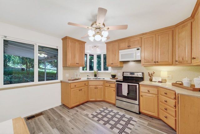 8472 Empire Grade, Santa Cruz, CA 95060