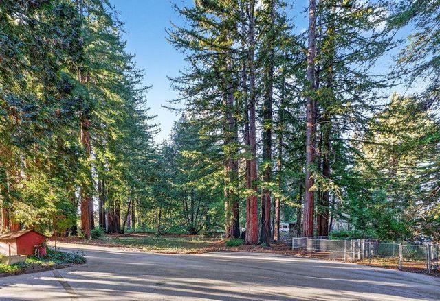8472 Empire Grade, Santa Cruz, CA 95060