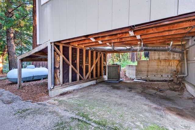 8472 Empire Grade, Santa Cruz, CA 95060