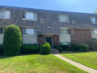 84 Summer Ave 3, Stoughton, MA 02072