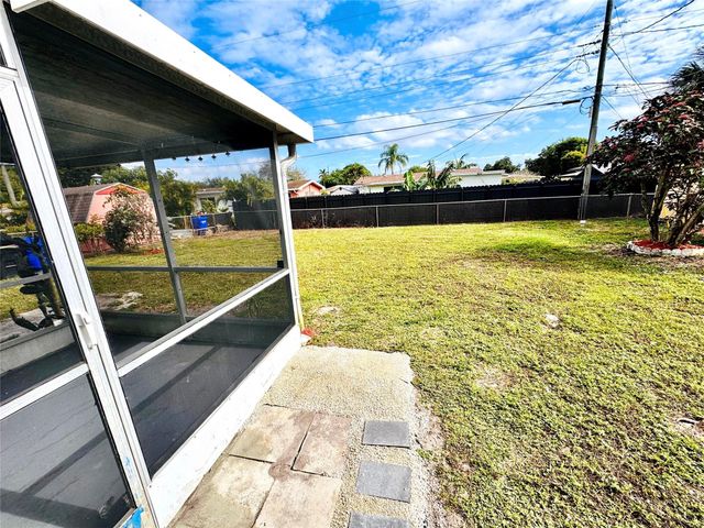 1411 NW 79TH Way, Pembroke Pines, FL 33024
