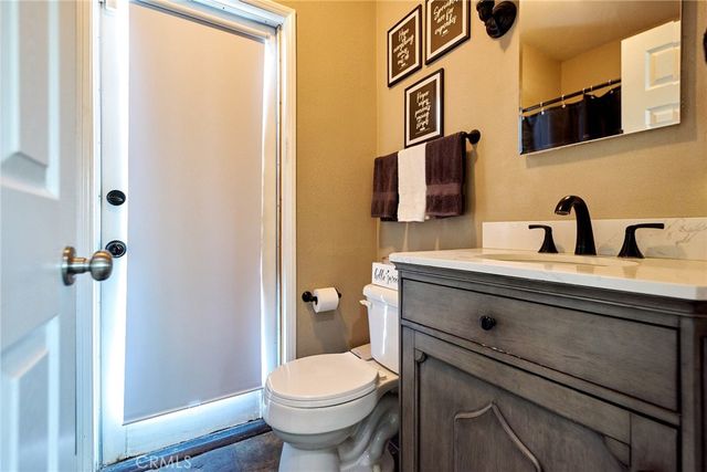 901 N 10th, Upland, CA 91786
