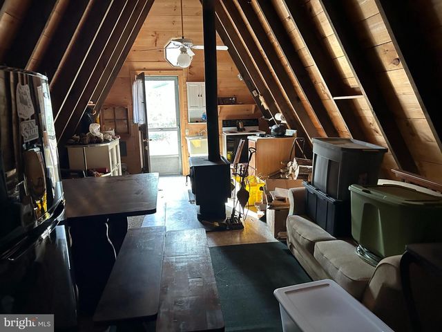 50 HEMLOCK TRL, Orrtanna, PA 17353