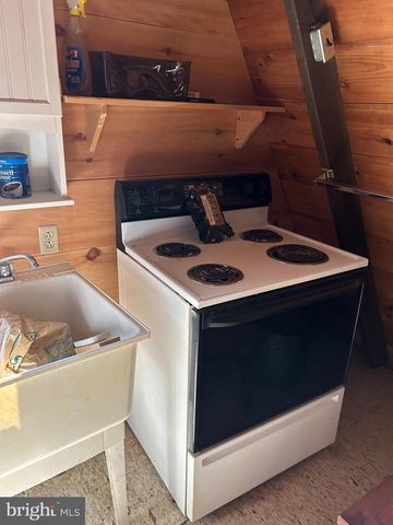 50 HEMLOCK TRL, Orrtanna, PA 17353