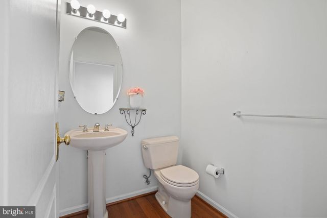 22585 WELBORNE MANOR SQ, Ashburn, VA 20148
