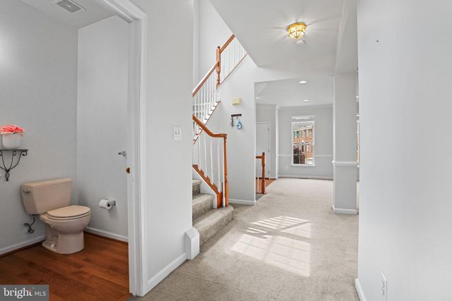 22585 WELBORNE MANOR SQ, Ashburn, VA 20148